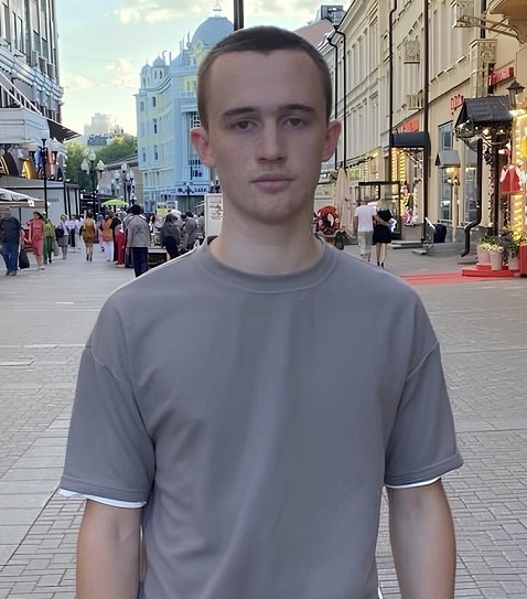 Шрам Егор.